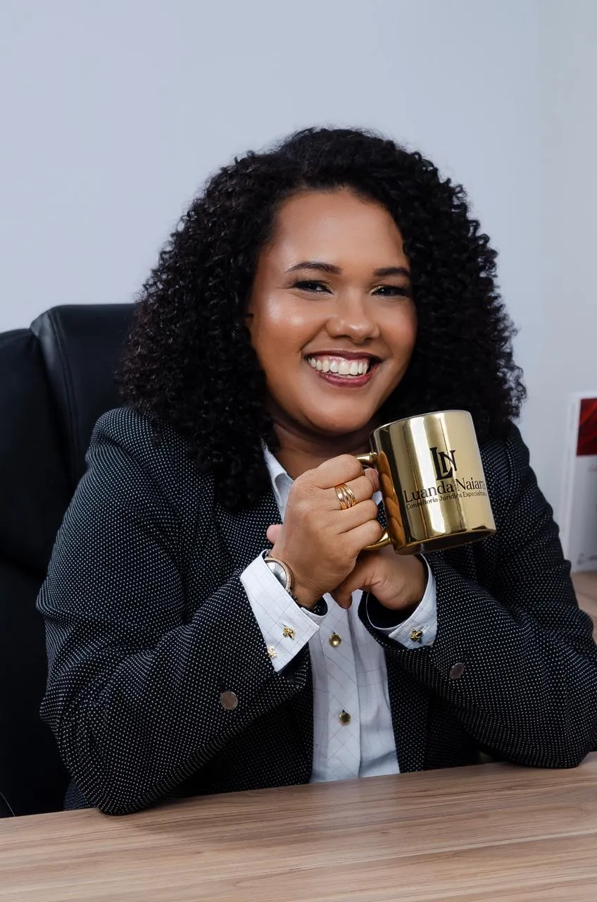 Dra. Luanda Naiara - Especialista em Direito Previdenciário e INSS